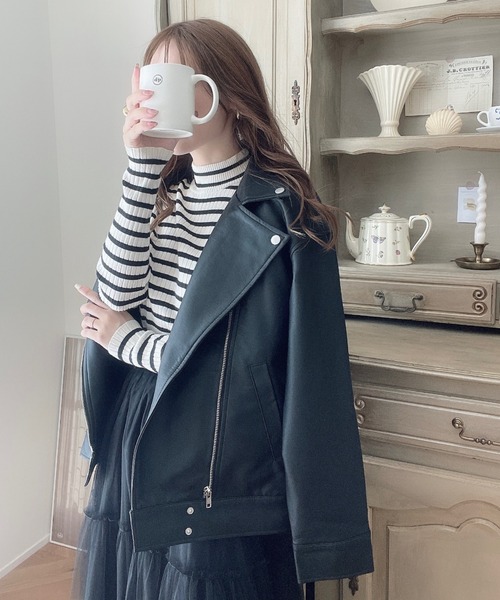 moment+（モーメントプラス）の「【累計販売枚数2万枚突破！】フェイクレザーライダースジャケット（ライダースジャケット・レディース・アイボリー/ブラウン/ブラック/グレイッシュベージュ/モカ・S/M/L）」の15枚目の写真