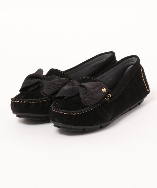 LANVIN en Bleu(ランバンオンブルー)の「リボンモチーフソフトモカシン(モカシン/デッキシューズ・レディース・ホワイト/グリーン系その他2/ブルー系その他3/ブラック/ブラック系その他7/ゴールド系その他2/グレー系その他6/ゴールド/ブラック系その他2/シルバー/ブラック系その他/サンドベージュ/ベージュ系その他/シルバー系その他・22.0cm/23.0cm/24.0cm/23.5cm/24.5cm/22.5cm/23.5㎝)」の5枚目の写真
