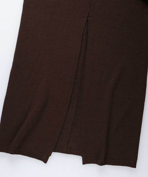 HONEYSUCKLE ROSE（ハニーサックルローズ）の「【HONEYSUCKLE ROSE】フカスリットニットワンピ（ニット/セーター・レディース・オフホワイト/ブラウン/ブラック・M/L）」の8枚目の写真