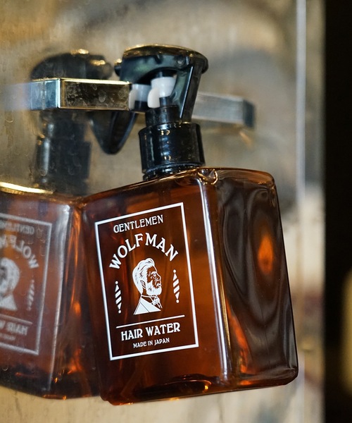 WOLFMAN BARBERSHOP（ウルフマンバーバーショップ）の「WOLFMAN HAIRWATER ウルフマンヘアウォーター（ヘアオイル/ヘアミルク・メンズ・その他・ONE SIZE）」の4枚目の写真