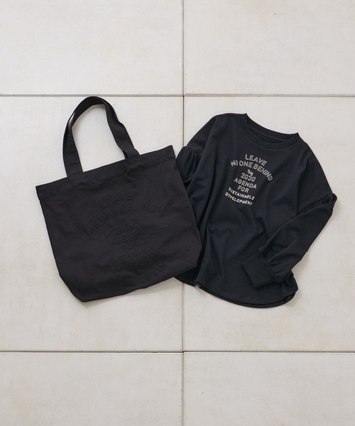 PUAL CE CIN(ピュアルセシン)の「エンボスロゴトート付きロゴ刺繍プルオーバー(Tシャツ/カットソー・レディース・ブラック/ホワイト/オリーブ・FREE)」の2枚目の写真