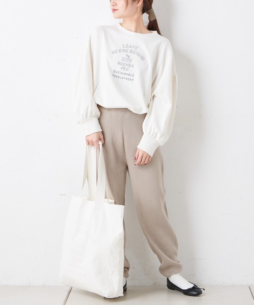 PUAL CE CIN(ピュアルセシン)の「エンボスロゴトート付きロゴ刺繍プルオーバー(Tシャツ/カットソー・レディース・ブラック/ホワイト/オリーブ・FREE)」の7枚目の写真