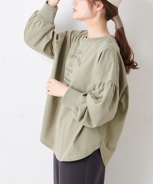 PUAL CE CIN(ピュアルセシン)の「エンボスロゴトート付きロゴ刺繍プルオーバー(Tシャツ/カットソー・レディース・ブラック/ホワイト/オリーブ・FREE)」の11枚目の写真