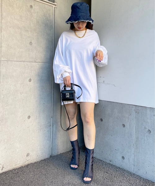 SPIRALGIRL(スパイラルガール)の「クラシックアートロングスリーブTシャツ(Tシャツ/カットソー・レディース・ブラック/オフホワイト/ブルー・FREE)」の18枚目の写真