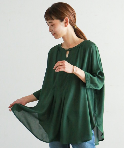 NOMBRE IMPAIR（ノンブルアンペール）の「ドットドビー楊柳　ポンチョブラウス（シャツ/ブラウス・レディース・イエロー/グリーン・FREE）」の2枚目の写真