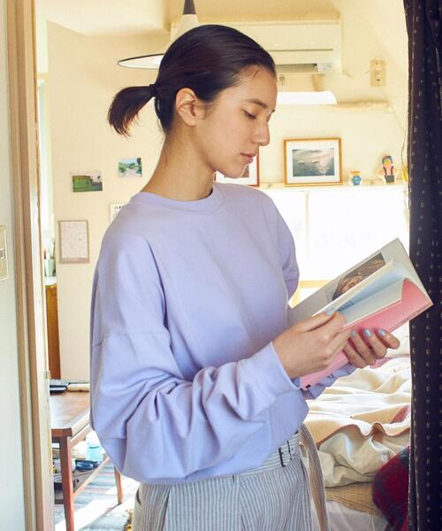 info. BEAUTY&YOUTH(インフォビューティアンドユース)の「【WEB限定】 <info. BEAUTY&YOUTH> スーパービッグ ロンT(Tシャツ/カットソー・メンズ・イエロー/ライラック/ライトグレー/ライトブルー/オリーブ/ホワイト/ベージュ/ブラック/ライトピンク/ケリー/その他1/パープル/その他2/コバルトブルー/ライム/シルバー/グレー/その他3/ロイヤルブルー・L/XL/M)」の13枚目の写真