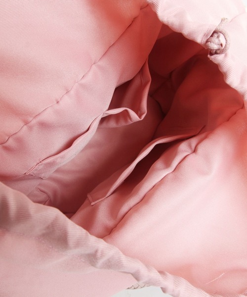 tocco closet（トッコ　クローゼット）の「フェイクレザーフラワーモチーフ付きカゴバッグ（かごバッグ・レディース・オフホワイト/ブラック/ピンク・FREE）」の19枚目の写真