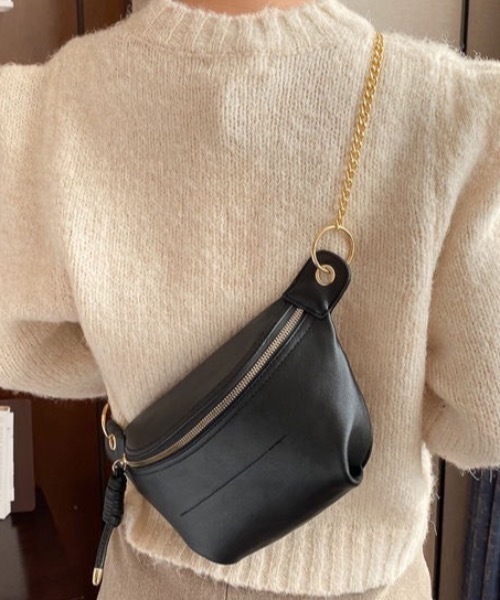 KOR（ケーオーアール）の「チェーン付きボディバック　斜めがけ（ボディバッグ/ウエストポーチ・レディース・ホワイト/ブラック・FREE）」の10枚目の写真