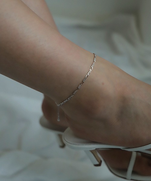 PAS TIERRA（パティエラ）の「-Chaine- 喜平ロングショートチェーンアンクレット（アンクレット・レディース・シルバー/イエローゴールド・FREE）」の5枚目の写真