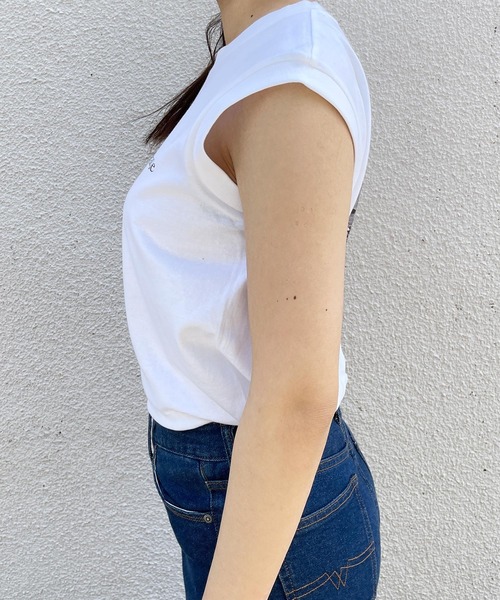 MADEMOISELLE ROPE'（マドモアゼル ロペ）の「ボンボヤージュノースリーブTシャツ（Tシャツ/カットソー・レディース・グレー/ピンク・38）」の4枚目の写真