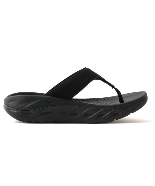 HOKA（ホカ）の「HOKA  ORA RECOVERY FLIP / ホカ  オラ リカバリー フリップ（サンダル・レディース・ブラック・23.0cm/24.0cm/25.0cm/22.0cm）」の4枚目の写真