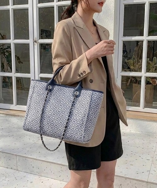 STYLEBLOCK(スタイルブロック)の「総柄2WAYショルダーバッグ(ショルダーバッグ・レディース・ブルー系その他/ブラック系その他/ブラック/カーキ/ブルー・FREE)」の12枚目の写真
