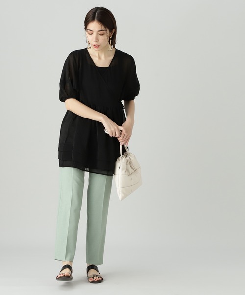 N.（N. Natural Beauty Basic）（エヌエヌナチュラルビューティーベーシック）の「カシュクールチュニックブラウス（シャツ/ブラウス・レディース・ブラック/ホワイト系その他/ブルー系その他・MEDIUM）」の21枚目の写真