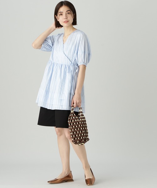 N.（N. Natural Beauty Basic）（エヌエヌナチュラルビューティーベーシック）の「カシュクールチュニックブラウス（シャツ/ブラウス・レディース・ブラック/ホワイト系その他/ブルー系その他・MEDIUM）」の18枚目の写真