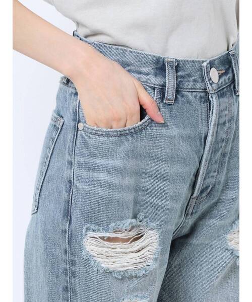 EMODA(エモダ)の「ユーズドクラッシュハイウエストジーンズ(デニムパンツ・レディース・ライトブルー/インディゴブルー・SMALL/MEDIUM/X-SMALL)」の14枚目の写真