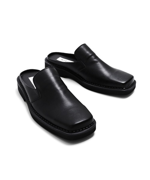 minsobi（ミンソビ）の「スクエアトゥサボ（スリッポン・メンズ・ホワイト/ブラック・26cm/28cm/25㎝/27cm）」の2枚目の写真