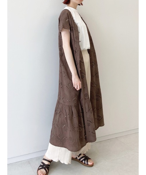 Samansa Mos2 blue（サマンサモスモスブルー）の「シフリーワンピース（ワンピース・レディース・オフホワイト/ブラック/ブラウン・ﾌﾘ-）」の7枚目の写真