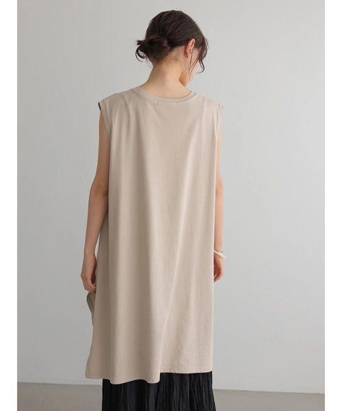 AMERICAN HOLIC(アメリカンホリック)の「前後差ノースリーブカットチュニック(Tシャツ/カットソー・レディース・グレイッシュベージュ/チャコールグレー/オフホワイト/ライトグリーン・L/M)」の14枚目の写真