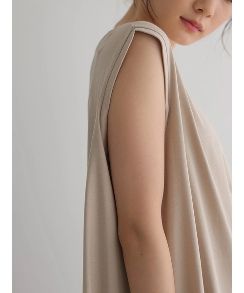 AMERICAN HOLIC(アメリカンホリック)の「前後差ノースリーブカットチュニック(Tシャツ/カットソー・レディース・グレイッシュベージュ/チャコールグレー/オフホワイト/ライトグリーン・L/M)」の18枚目の写真