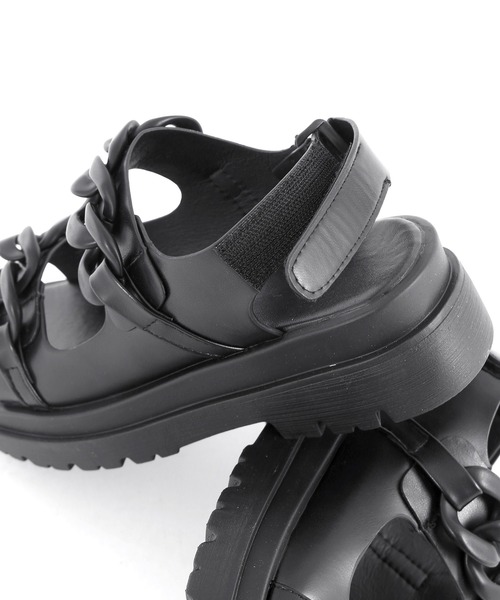 Figments(フィグメンツ)の「チェーンサンダル(サンダル・レディース・ホワイト/ブラック・SMALL/MEDIUM)」の8枚目の写真