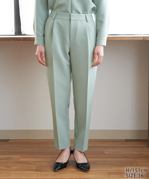 ROPE' PICNIC（ロペピクニック）の「【360°ウルトラストレッチ】【WEB限定・低身長向け】タックテーパードパンツ（その他パンツ・レディース・ブラック/ネイビー/ピンク/グリーン系その他/イエロー系その他3・40/38/36/34）」の14枚目の写真