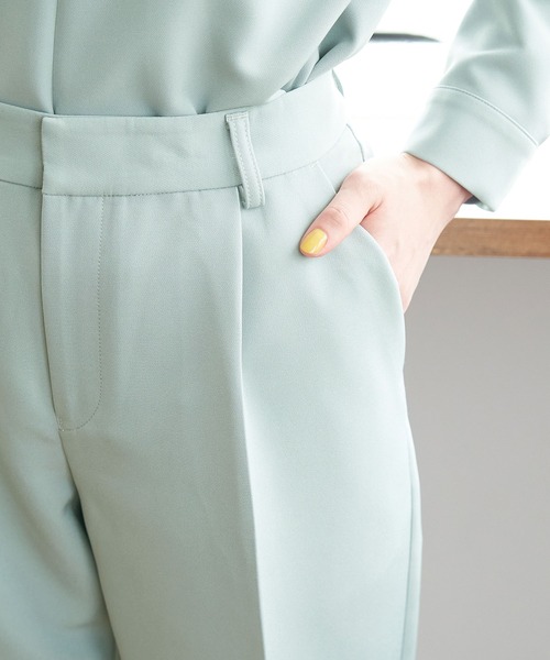 ROPE' PICNIC（ロペピクニック）の「【360°ウルトラストレッチ】【WEB限定・低身長向け】タックテーパードパンツ（その他パンツ・レディース・ブラック/ネイビー/ピンク/グリーン系その他/イエロー系その他3・40/38/36/34）」の6枚目の写真