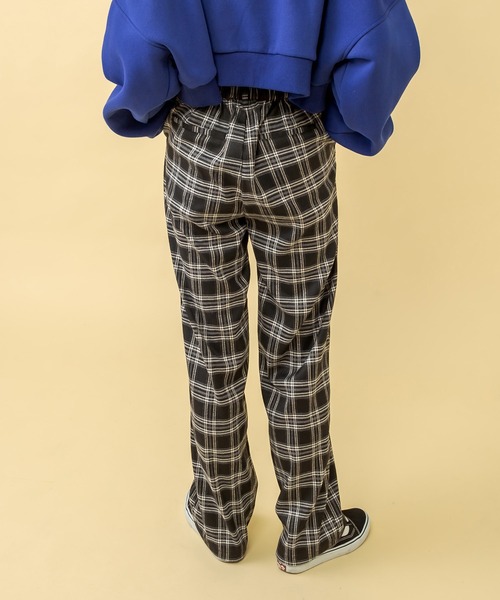 RASVOA(ラスボア)の「チェックストレートパンツ(その他パンツ・レディース・イエロー/ブラック/ネイビー・FREE)」の19枚目の写真