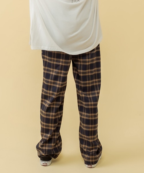 RASVOA(ラスボア)の「チェックストレートパンツ(その他パンツ・レディース・イエロー/ブラック/ネイビー・FREE)」の17枚目の写真