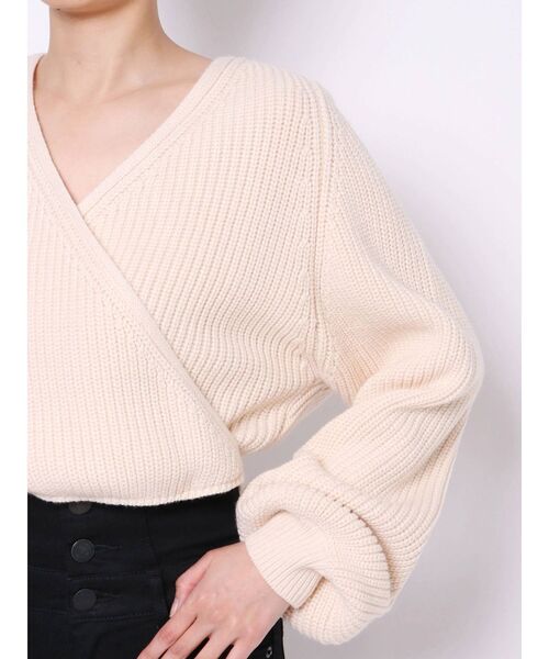 EMODA(エモダ)の「フロントクロスリブニット(ニット/セーター・レディース・ブラック/カーキ/ブルー/アイボリー・FREE)」の20枚目の写真