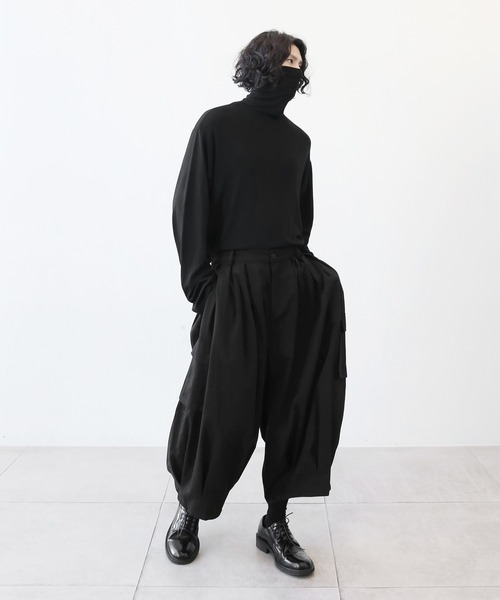 minsobi(ミンソビ)の「バルーンワイドパンツ サイドポケットロングパンツ ボリュームパンツ(その他パンツ・メンズ・ブラック・FREE)」の3枚目の写真
