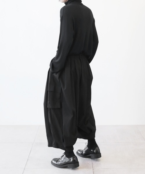 minsobi サルエルパンツ　ブラック　複数ポケットデザイン minsobi Official Online Store