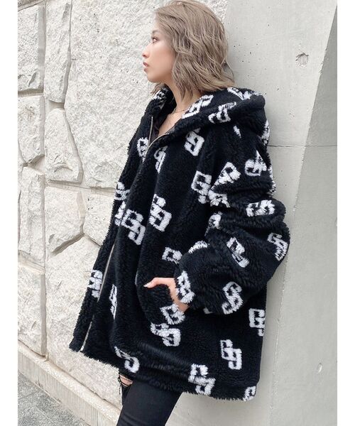 GYDA♡ GYGYロゴBIGエンボスプルオーバー GYGYロゴBIGエンボスプルオーバー[品番：MKSW0060413]｜GYDA