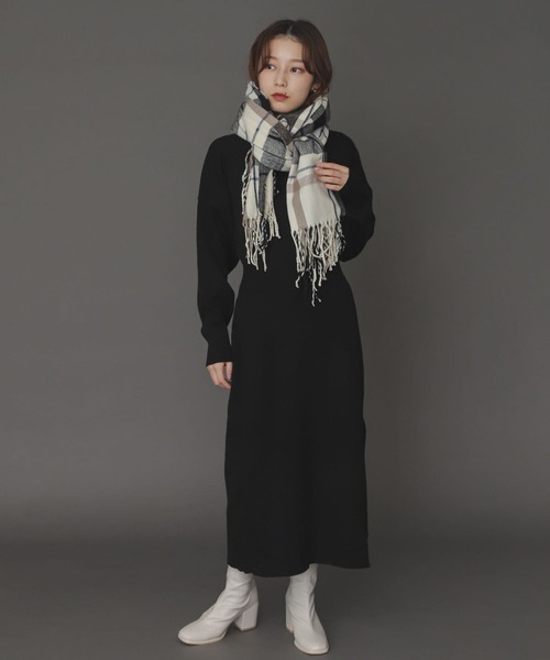 SENSE OF PLACE by URBAN RESEARCH（センスオブプレイスバイアーバンリサーチ）の「ウエストマークニットワンピース（ワンピース・レディース・ライトベージュ/ブラック/ライトブルー・ONE）」の21枚目の写真