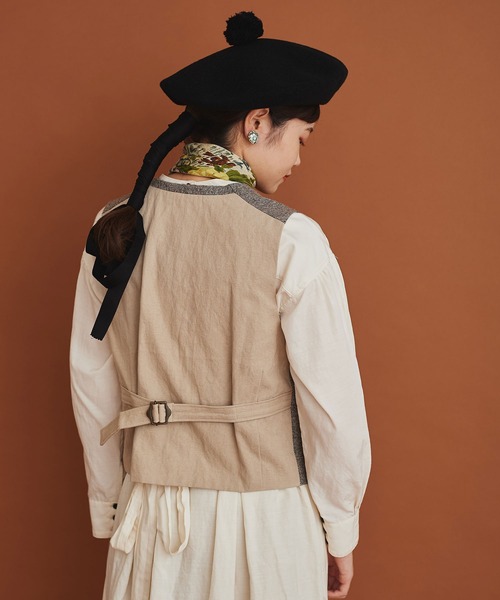 Malle(マル)の「Malle エコウールエターミンおじさん風ベスト(ベスト・レディース・ブラック/ブラウン・FREE)」の14枚目の写真