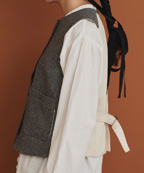 Malle(マル)の「Malle エコウールエターミンおじさん風ベスト(ベスト・レディース・ブラック/ブラウン・FREE)」の8枚目の写真