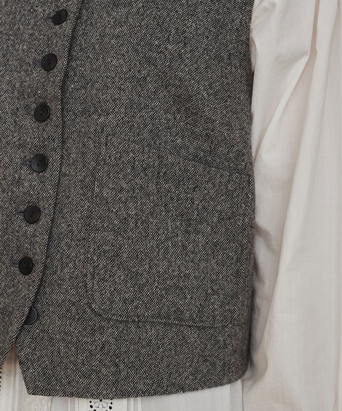 Malle(マル)の「Malle エコウールエターミンおじさん風ベスト(ベスト・レディース・ブラック/ブラウン・FREE)」の4枚目の写真