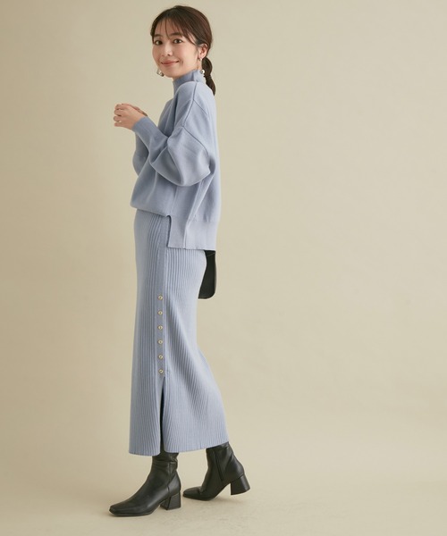 VIS（ビス）の「【セットアップ対応】ゆったりしたフォルムがかわいいハイネックミラノリブプルオーバー（ニット/セーター・レディース・ブラック/サックスブルー/キナリ/ブラウン系その他2・FREE）」の15枚目の写真