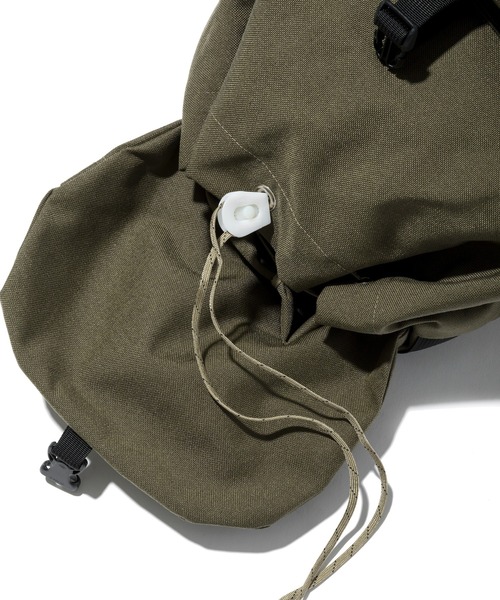 Battenwear(バテンウエア)の「【Battenwear/バテンウェア】米国製バックパック/Day Hiker(バックパック/リュック・メンズ・ブラック/オリーブ系/ブラウン系その他/オレンジ・ONE SIZE)」の20枚目の写真