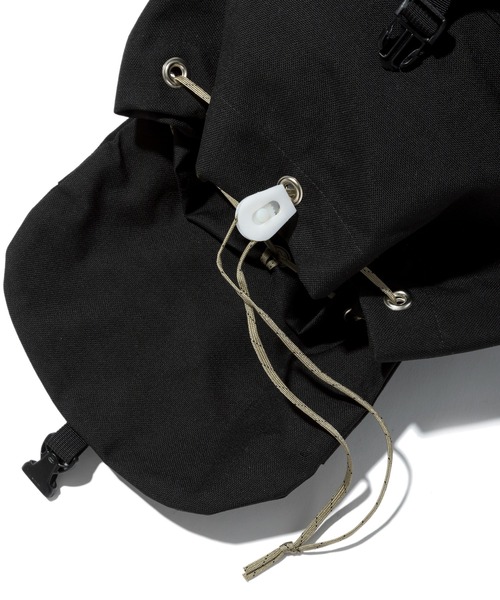 Battenwear(バテンウエア)の「【Battenwear/バテンウェア】米国製バックパック/Day Hiker(バックパック/リュック・メンズ・ブラック/オリーブ系/ブラウン系その他/オレンジ・ONE SIZE)」の12枚目の写真