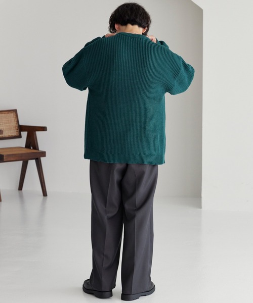 MONO-MART（モノマート）の「片畦編み ポケット ルーズクルーネックニット（ニット/セーター・メンズ・グレイッシュブルー/ダークグレー/モカ/ブラック/ピンク系/グレー/アイボリー/ブルー系/グリーン/チャコール/ワイン/ライトグレー/パープル/ベージュ/カーキ・M/L）」の19枚目の写真