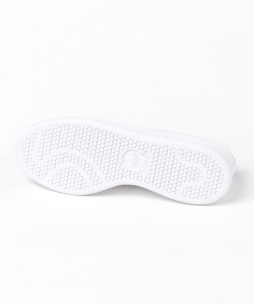 adidas(アディダス)の「【adidas/アディダス】STAN SMITHオリジナル(スニーカー・レディース・ホワイト・SMALL/MEDIUM/LARGE)」の8枚目の写真