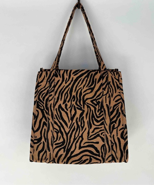 histoire（イストワール）の「ジャガードスクエアトートバッグ（ショルダーバッグ・レディース・ブラウン/キャメル・FREE）」の10枚目の写真