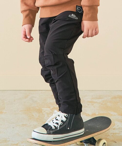 BREEZE（ブリーズ）の「WEB限定 あったかアクティブパンツ（その他パンツ・キッズ・ブラック/ベージュ/カーキ・100/110/120/130/140/80/90）」の2枚目の写真