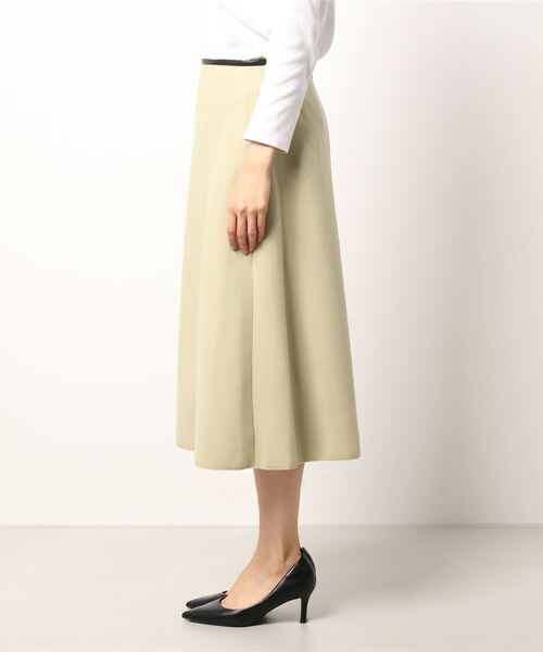 Te chichi（テチチ）の「ジャージメルトンフレアスカート（スカート・レディース・オフホワイト/イエロー/モカ・SMALL/MEDIUM）」の5枚目の写真