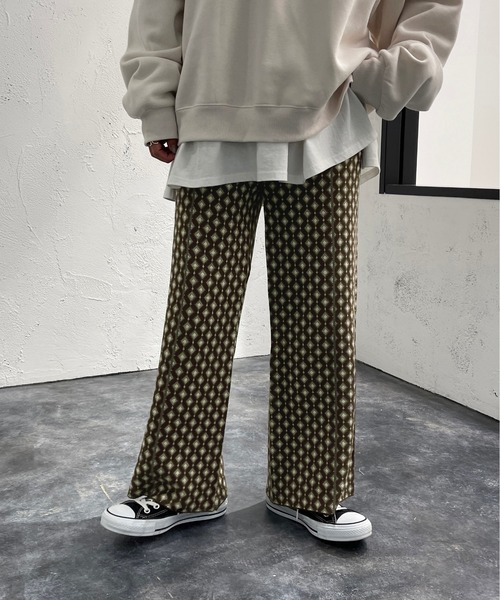 apres jour mignon（アプレジュールミニョン）の「ジャガードニットパンツ【ZOZOTOWN限定アイテム】（その他パンツ・レディース・ブラック系その他/ダークブルー/ブラウン系その他・SMALL/X-LARGE/MEDIUM）」の11枚目の写真