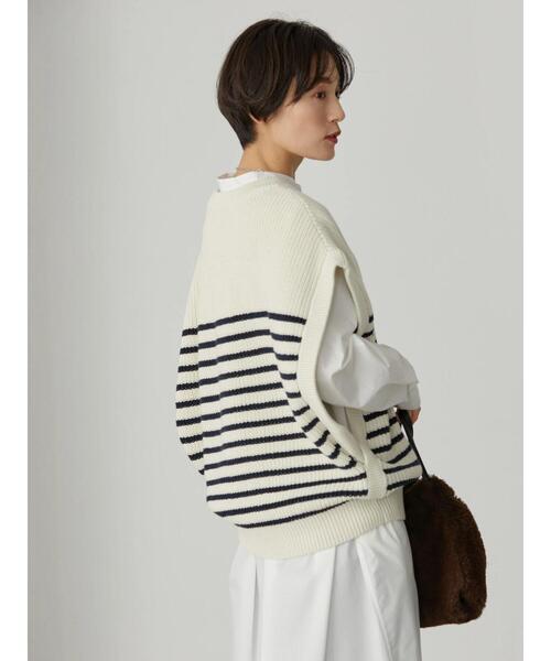 AMERICAN HOLIC(アメリカンホリック)の「クルーネック片畦ニットベスト(ベスト・レディース・その他7/ブラック・L/M)」の7枚目の写真