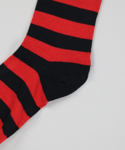 SPINNS（スピンズ）の「ボーダーハイソックス（ソックス/靴下・レディース・ブラック×ホワイト/ブラック×レッド・ONESIZE）」の10枚目の写真