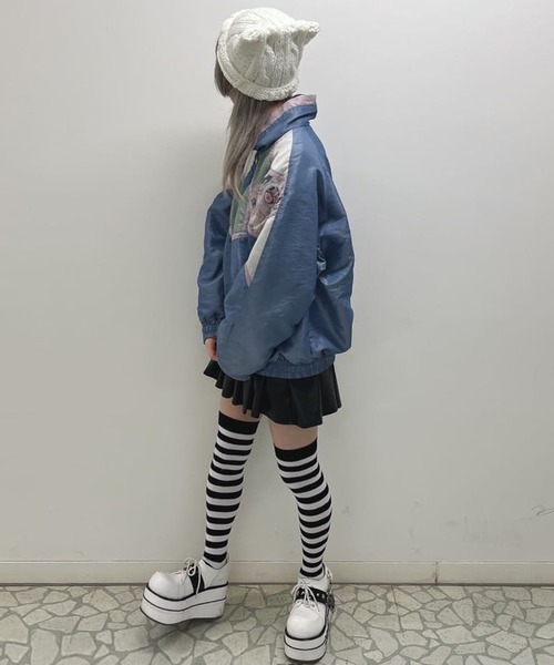 SPINNS（スピンズ）の「ボーダーハイソックス（ソックス/靴下・レディース・ブラック×ホワイト/ブラック×レッド・ONESIZE）」の8枚目の写真