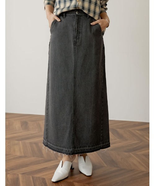 Re:EDIT（リエディ）の「サイド切替えリサイクルコットンデニムスカート（デニムスカート・レディース・ネイビー/グレー/ブルー・MEDIUM/LARGE/SHORT）」の2枚目の写真