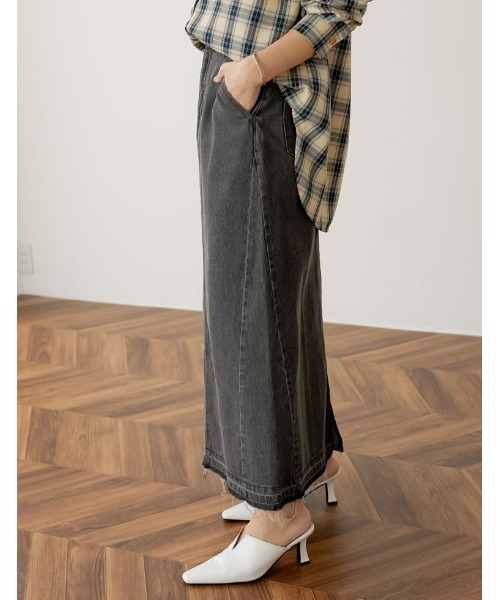 Re:EDIT（リエディ）の「サイド切替えリサイクルコットンデニムスカート（デニムスカート・レディース・ネイビー/グレー/ブルー・MEDIUM/LARGE/SHORT）」の6枚目の写真